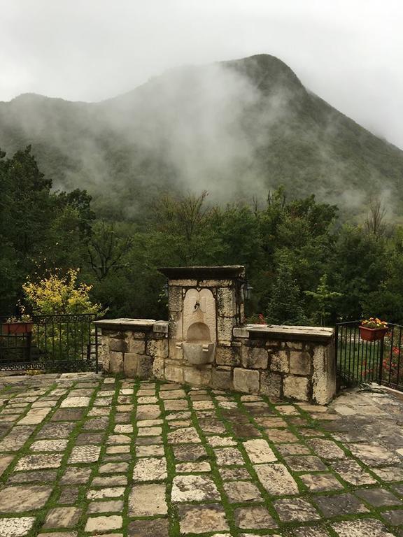 Country House Casale Kolidur Guest House Guardiaregia Bagian luar foto